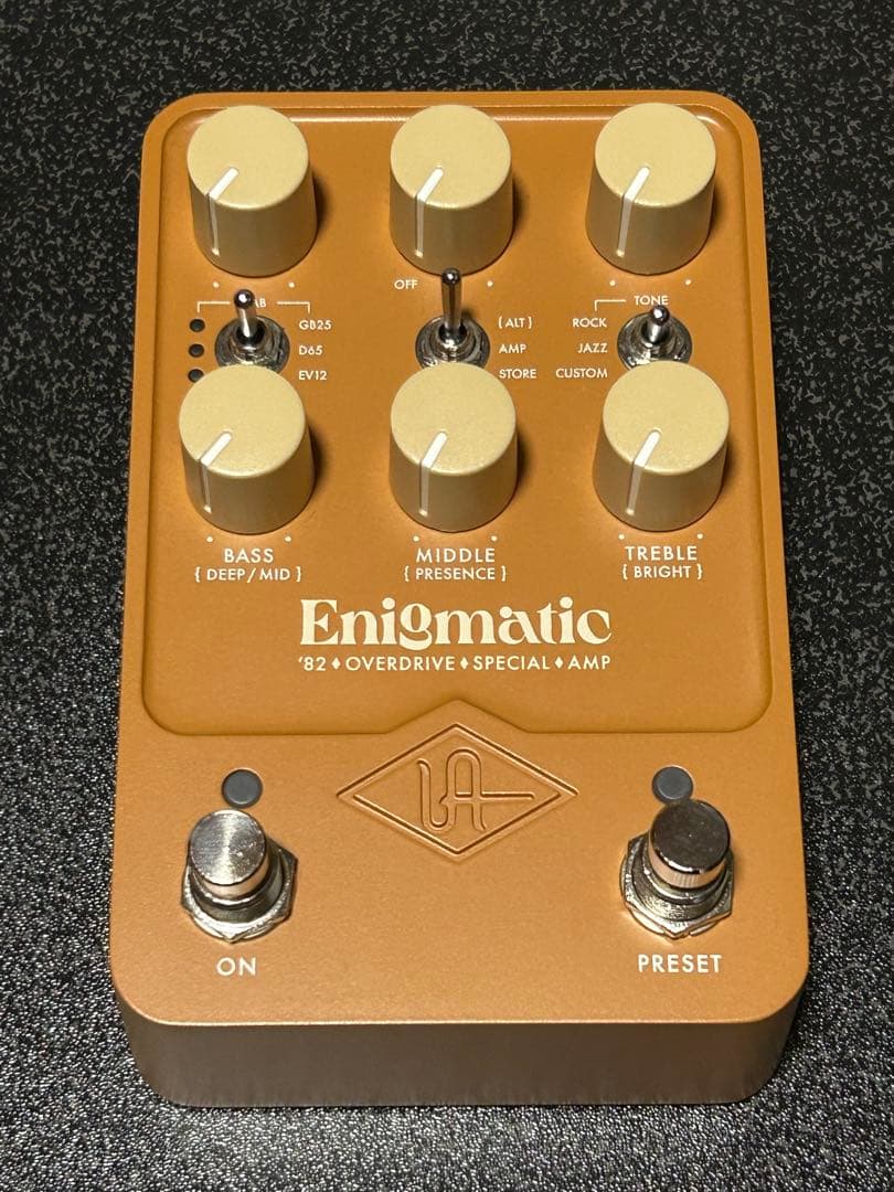 ユニバーサルオーディオ UAFX Enigmatic'82 オーバードライブ