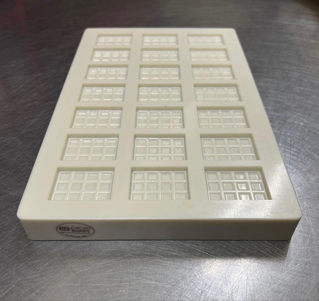 カカオバリー チョコレートモールド 4枚セット 板チョコ型