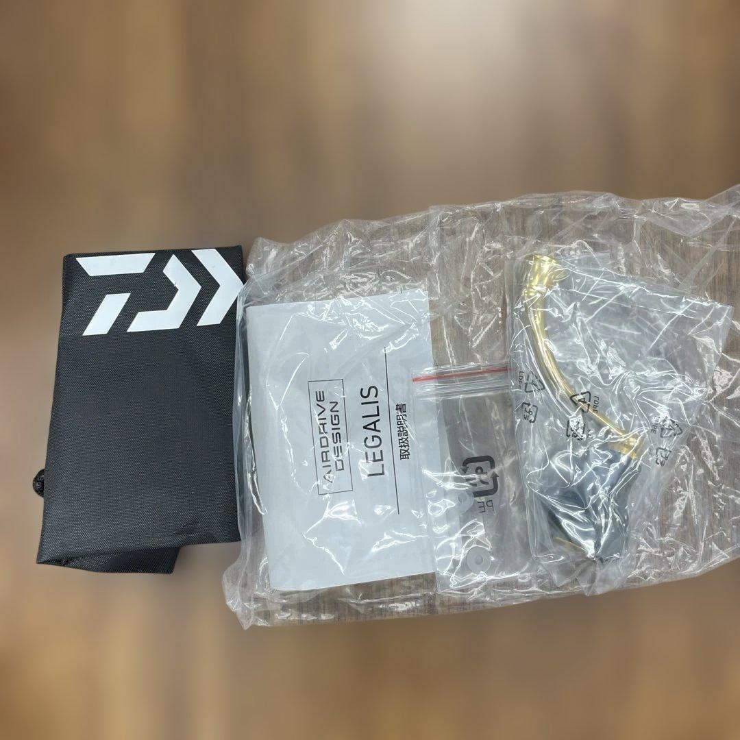 11064 新品　ダイワ23レガリス LT4000-CXH