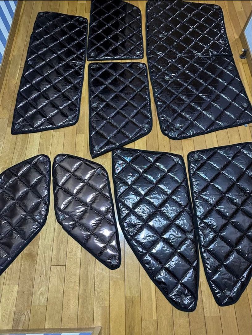 Aizu マルチシェード 215 ハイラックスサーフ 8枚 サンシェード　トヨタ