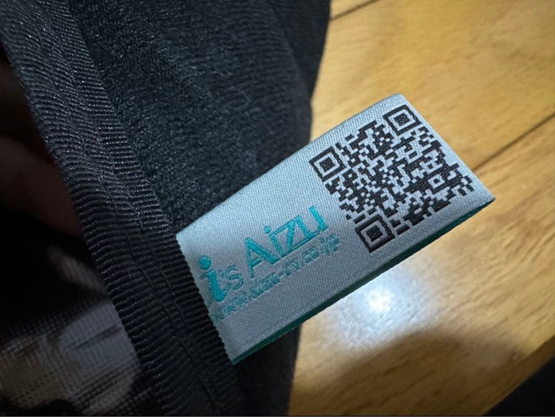 Aizu マルチシェード 215 ハイラックスサーフ 8枚 サンシェード　トヨタ