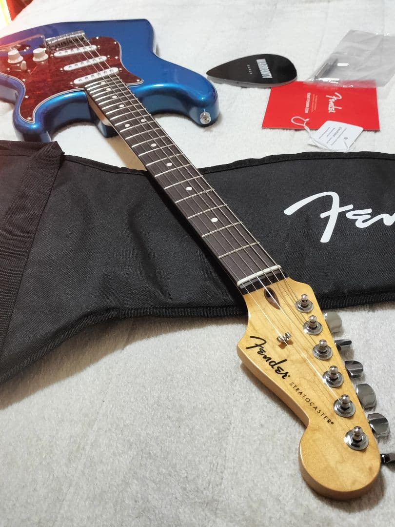 Fender Standard Stratocasterフェンダー ストラト 青