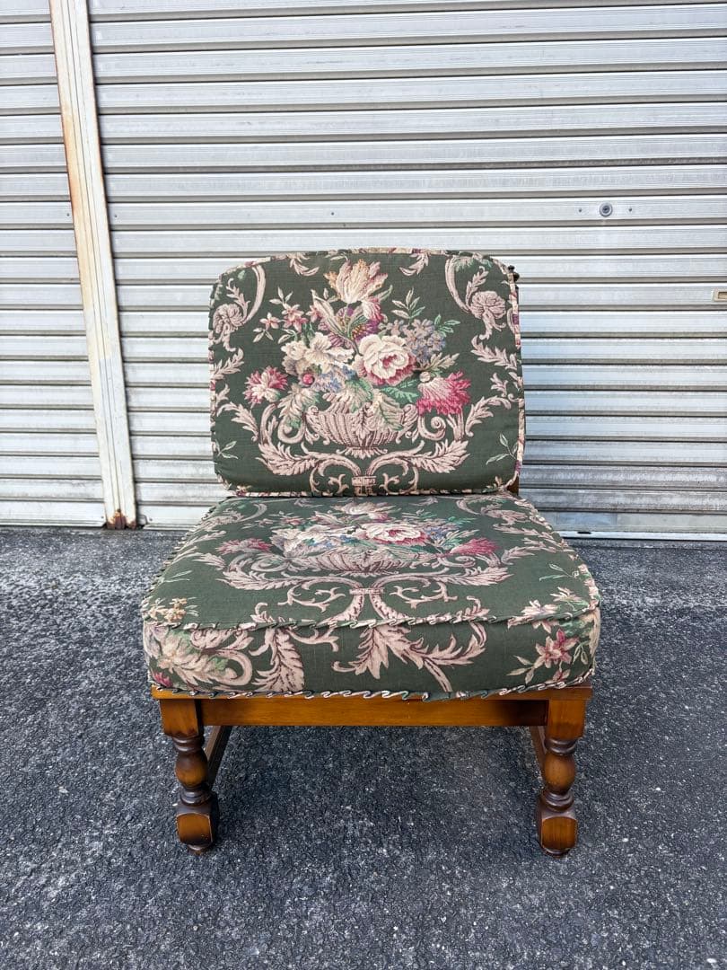 【オールドKarimoku】コロニアル 2脚あります。値下げ！