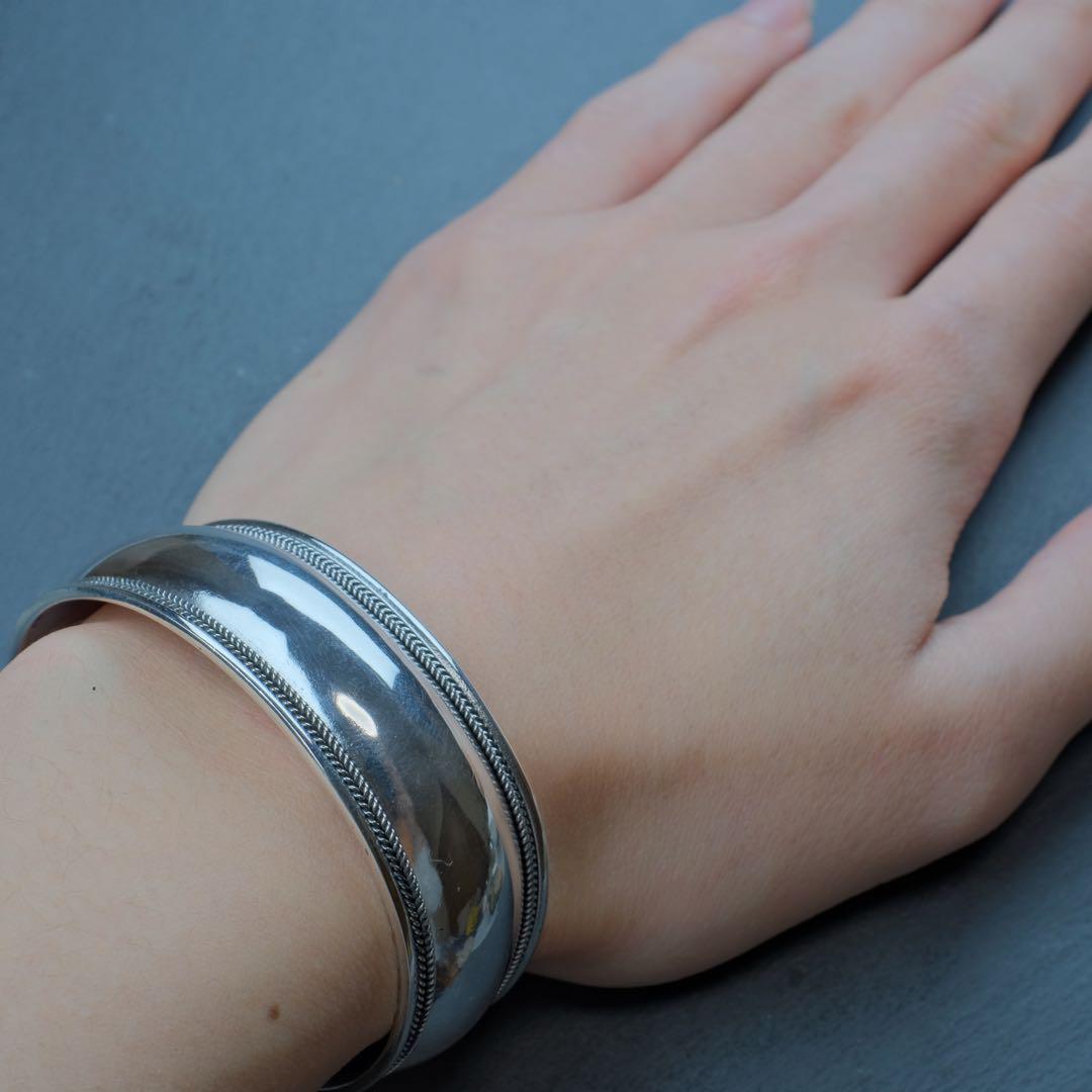 シルバー925 Silver ワイドトライバルバングル/軽研磨仕上げ
