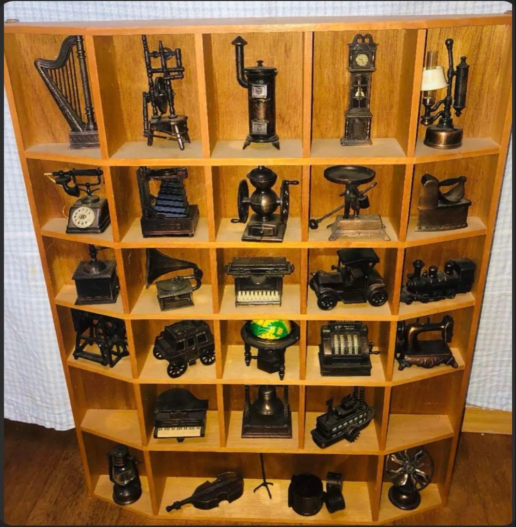 アンティーク調シャープナー27点 木製棚付 台湾製 インテリア