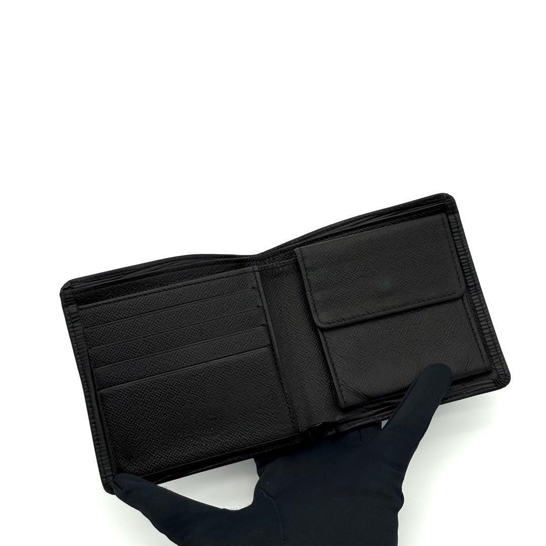 ルイヴィトン 折財布 エピ ノワール ポルトフォイユ マルコ 黒 2051