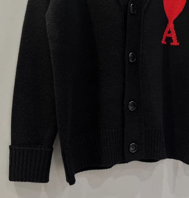 AMI PARIS ブラックニットセーター ハート 男女兼用 M