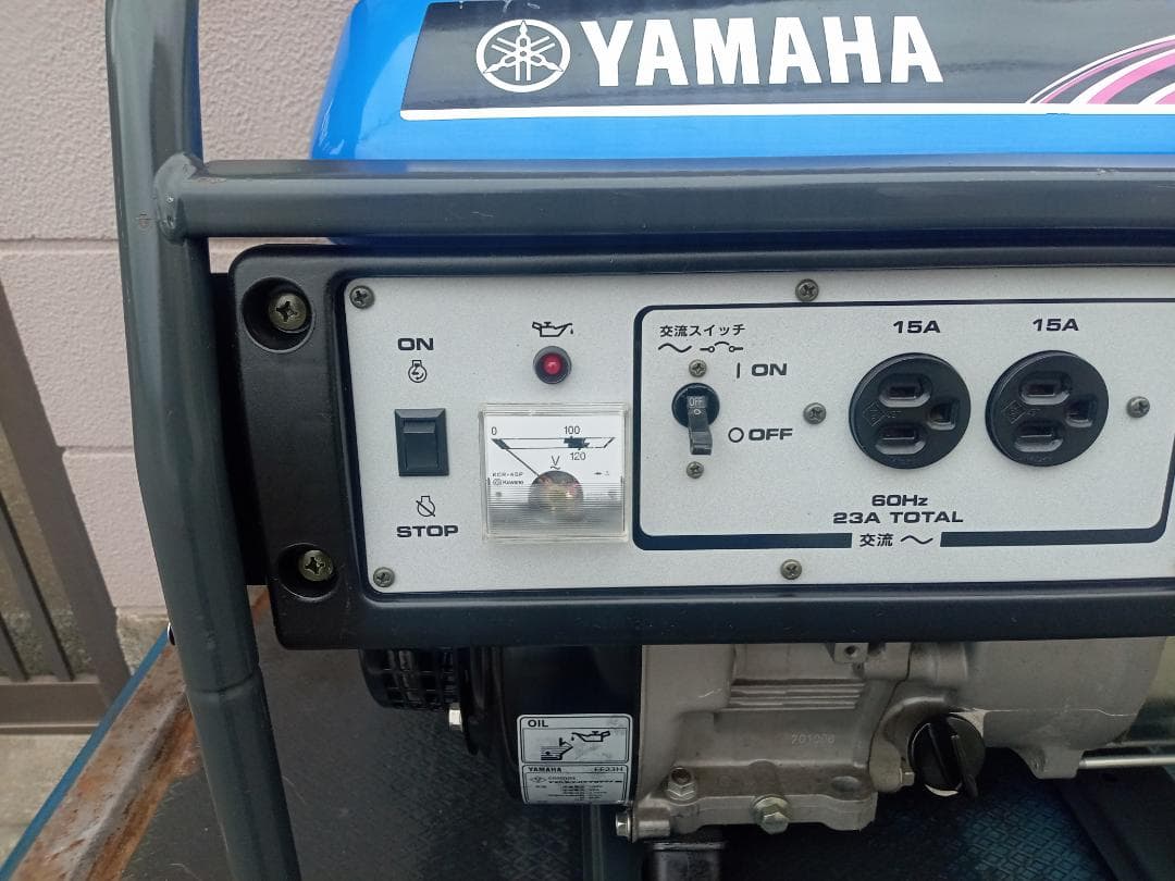 美品　YAMAHA　ヤマハ　エンジン発電機　EF23H