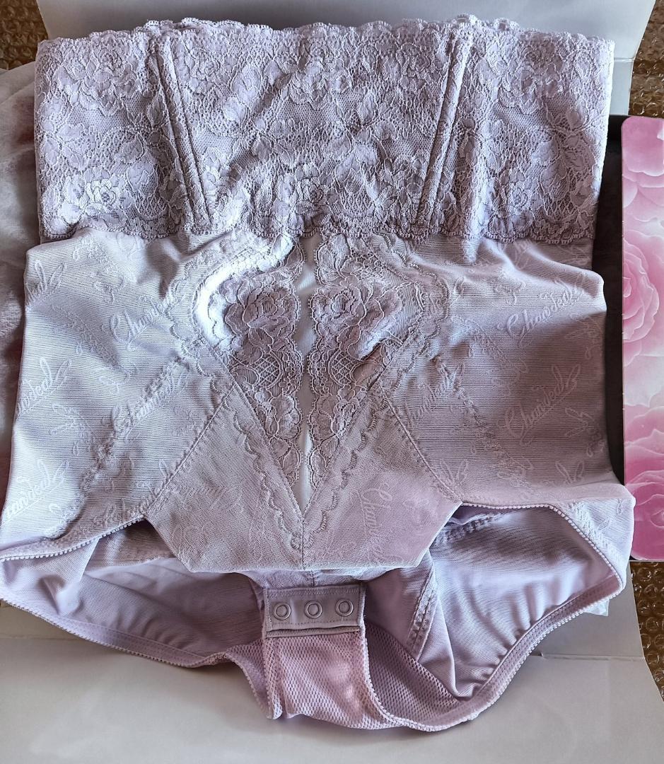 新品シャンディール スリーインワン/ショーツ/ボディースーツ/ガードル セット