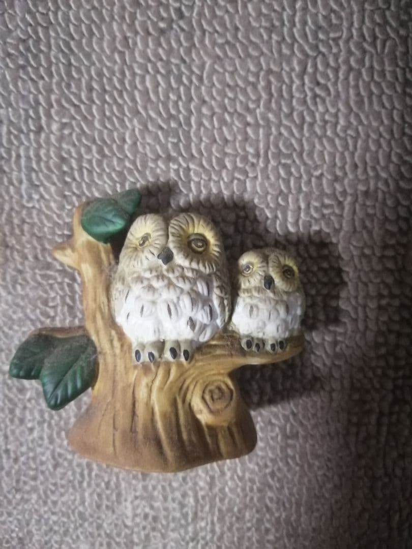 フクロウの置物