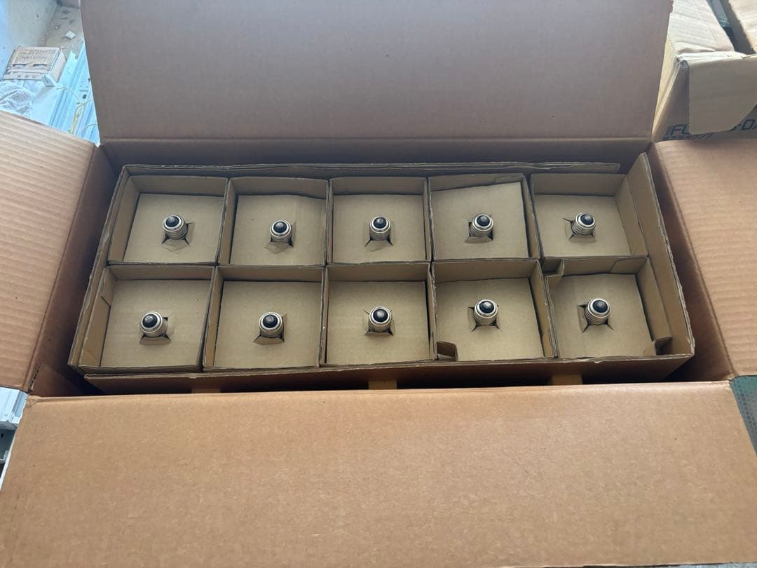 RF110V180W HC 東芝　10個セット