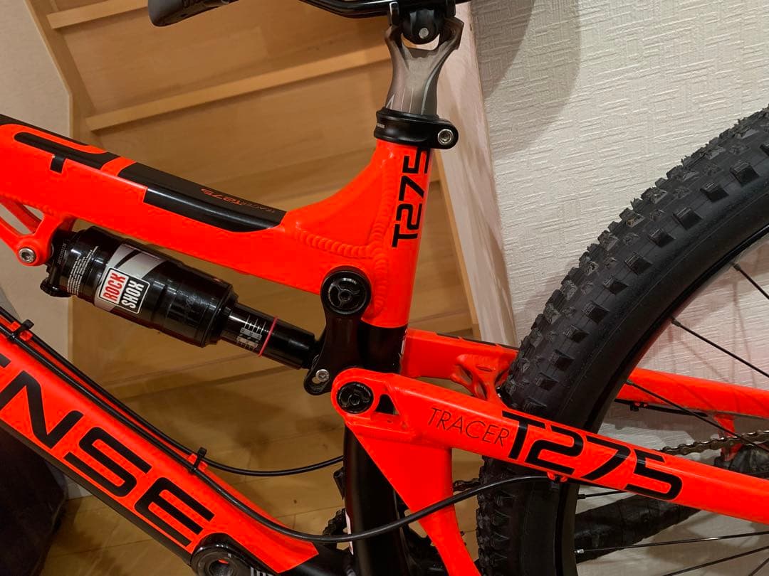 INTENSE TRACER275 Ssize フレーム