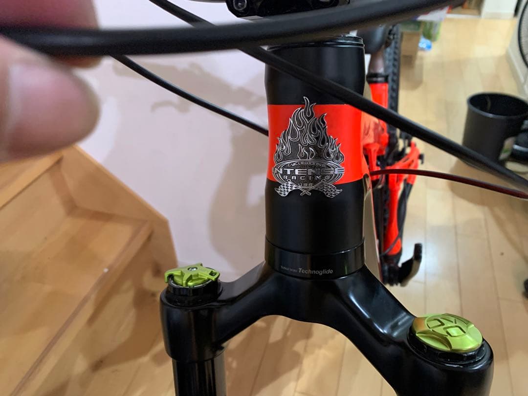 INTENSE TRACER275 Ssize フレーム