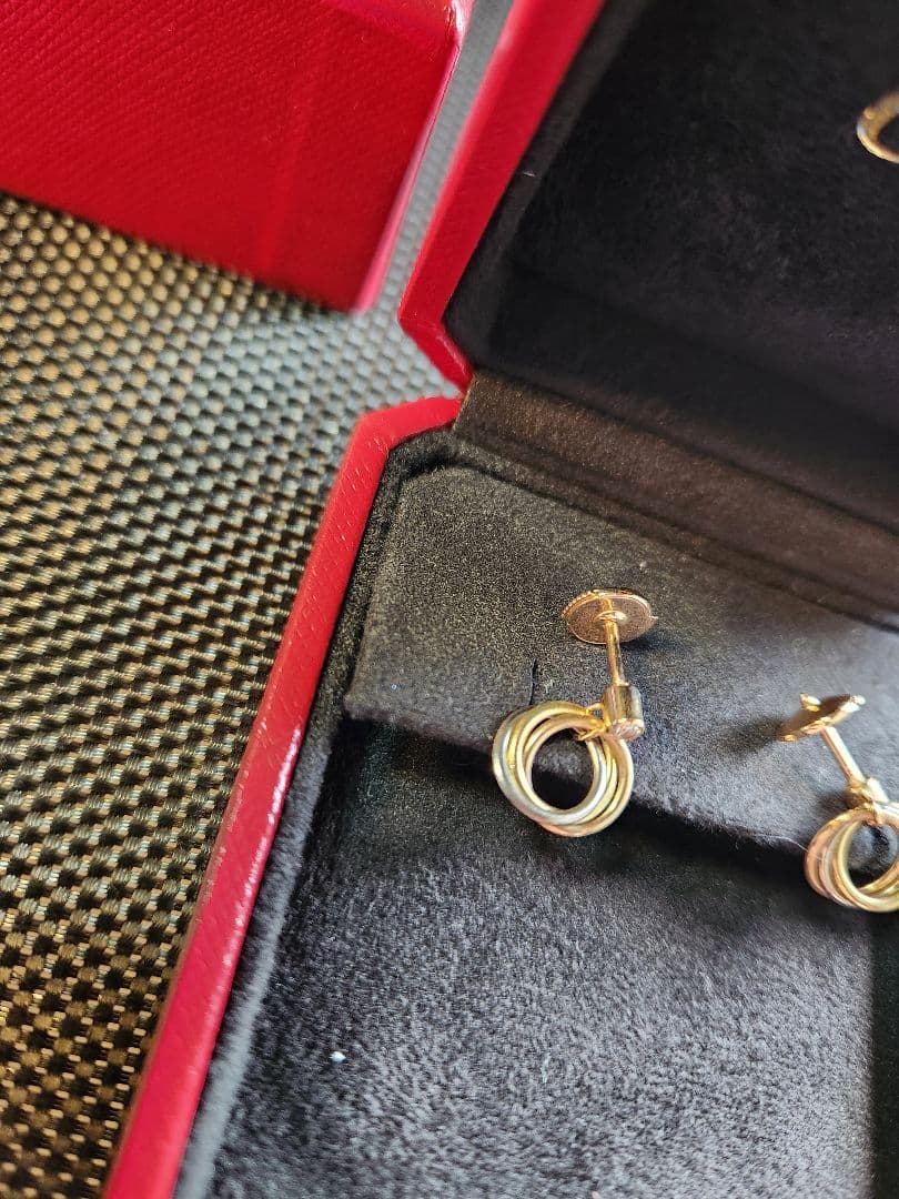 Cartier ピアス　トリニティ 1Pダイヤモンド