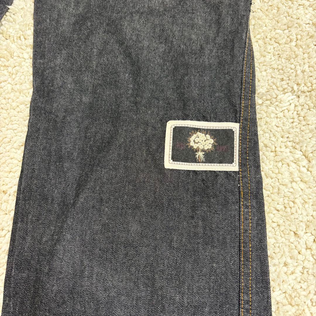 極美品✨ピンクハウス ストレート デニムパンツ 苺 刺繍 ワッペン ブラック L