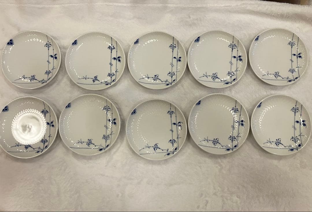 ロイヤルコペンハーゲン　青い花柄の陶器小皿 10枚セット