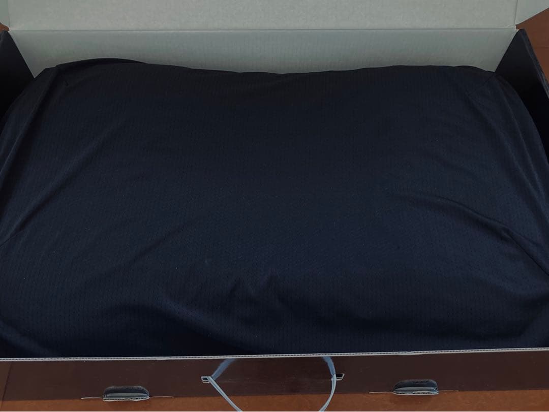 【未使用】ヒツジのいらない枕 最上位モデル 極柔ブラックレーベル