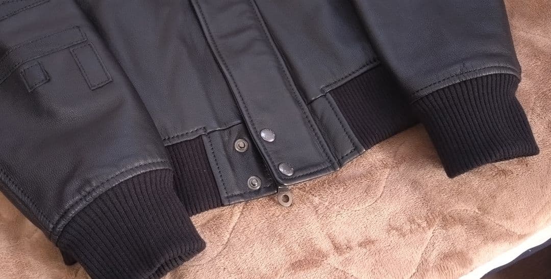 極美品！AVIREXレザージャケット空軍70周年記念モデル