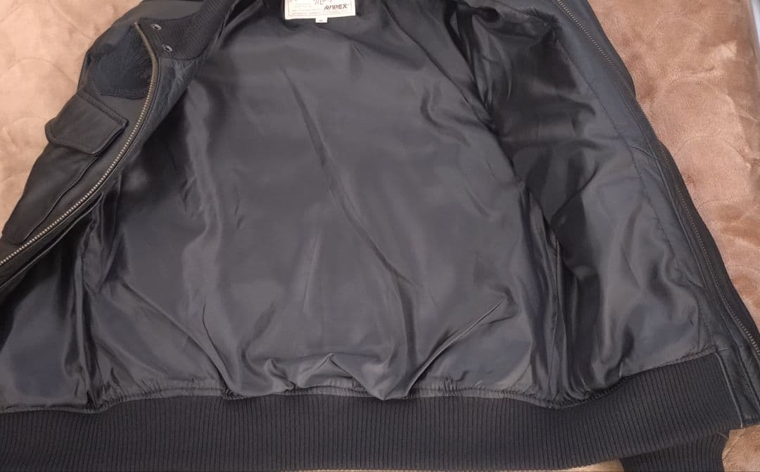 極美品！AVIREXレザージャケット空軍70周年記念モデル