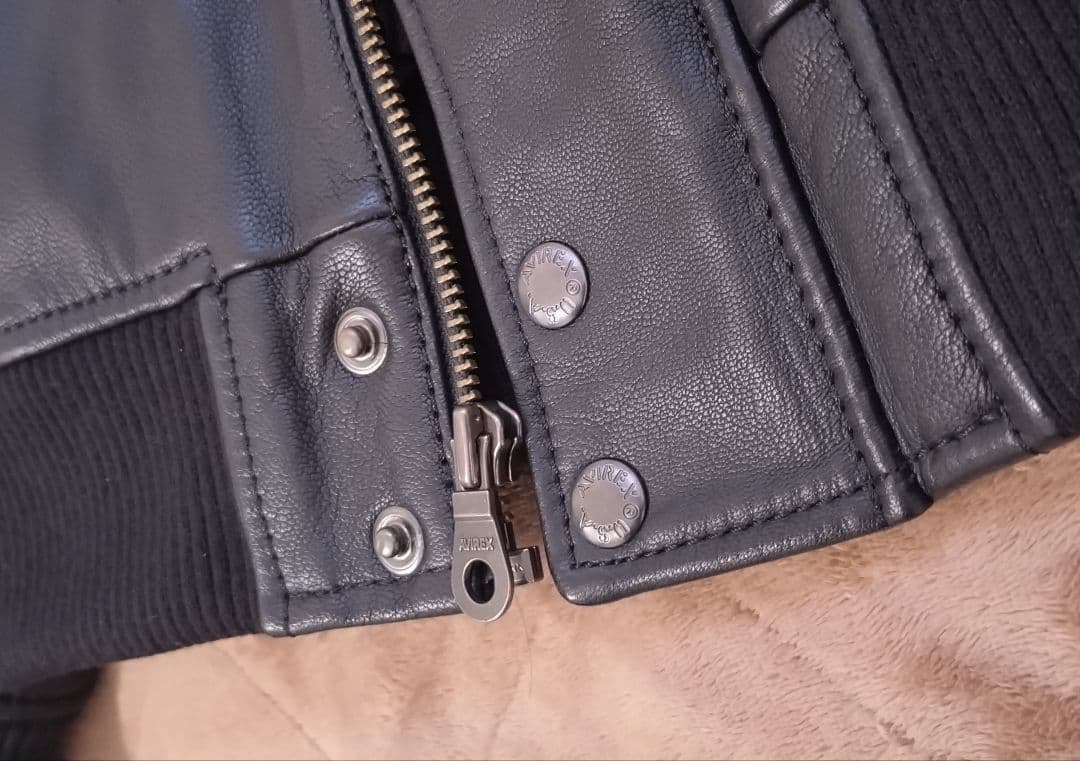 極美品！AVIREXレザージャケット空軍70周年記念モデル