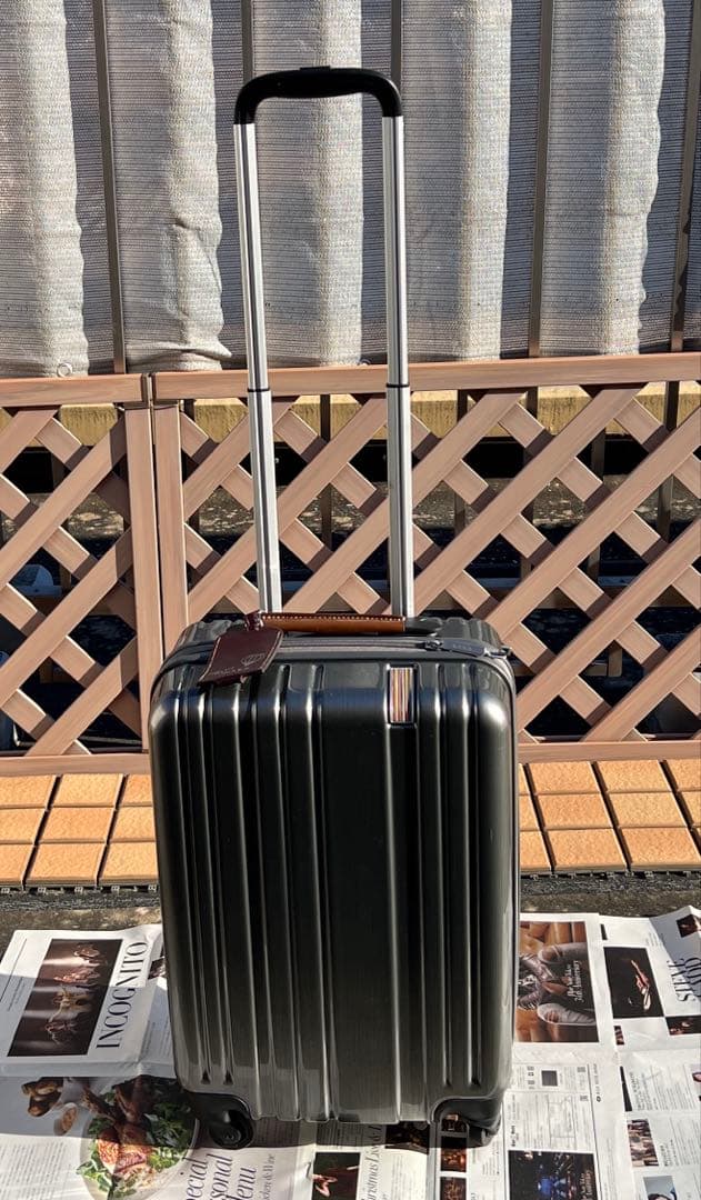 ポールスミス　Happy trip スーツケース