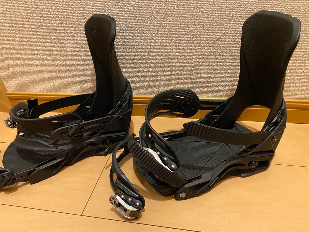 サロモン ディストリクト M 23-24