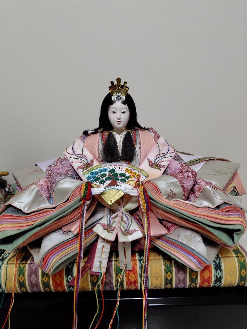 伝統的　 雛人形