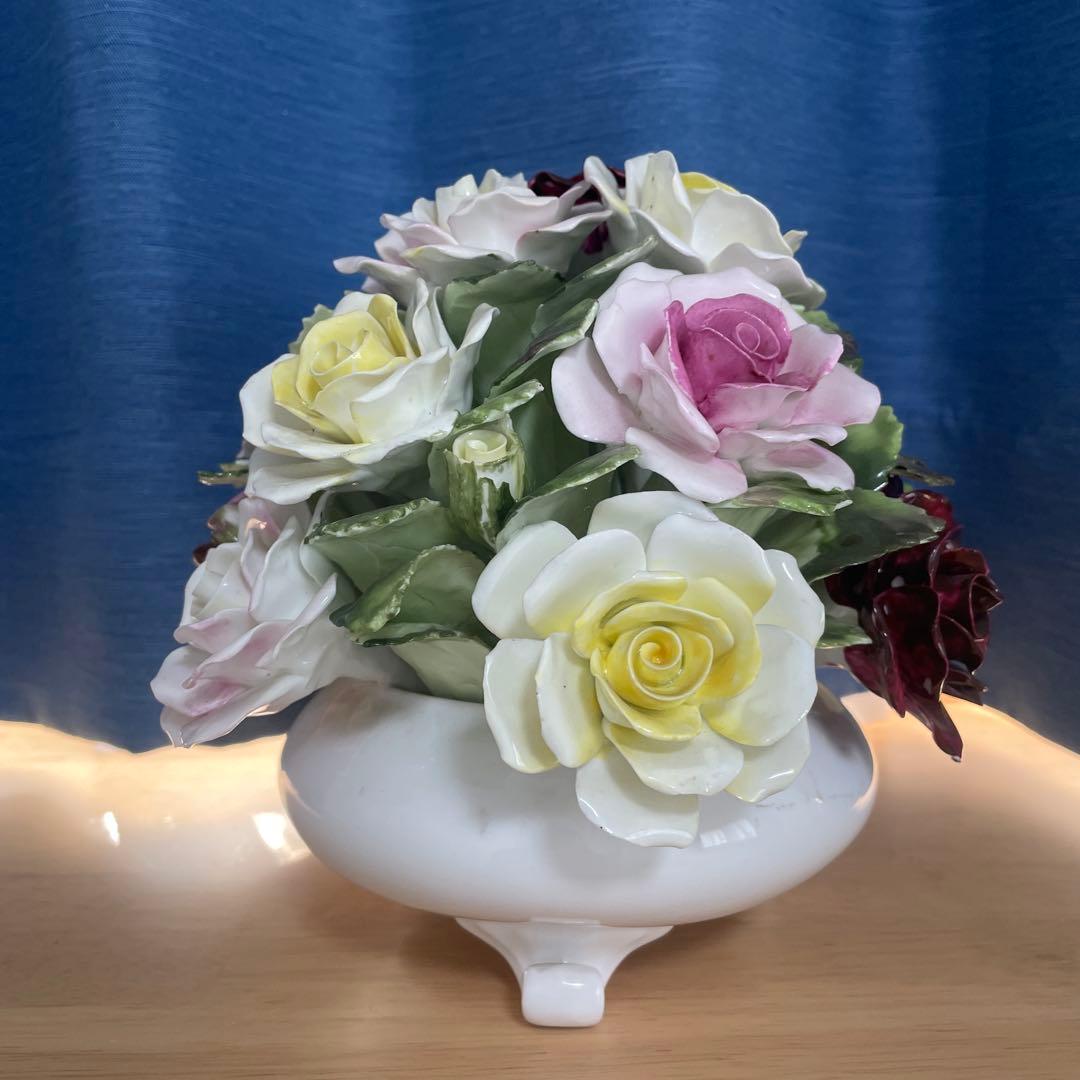 ロイヤルドルトン　陶器のバラ　置物　陶花　ヴィンテージ品