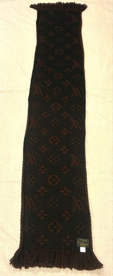 LOUIS VUITTON ルイヴィトン マフラー　ブラウン