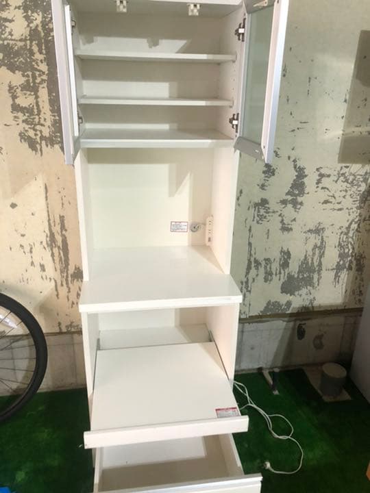 白いろ美品キッチン棚