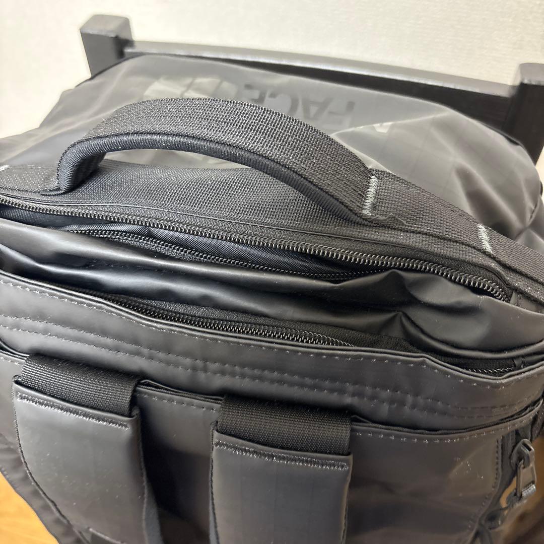 THE NORTH FACE ベースキャンプボイジャーライト 32L