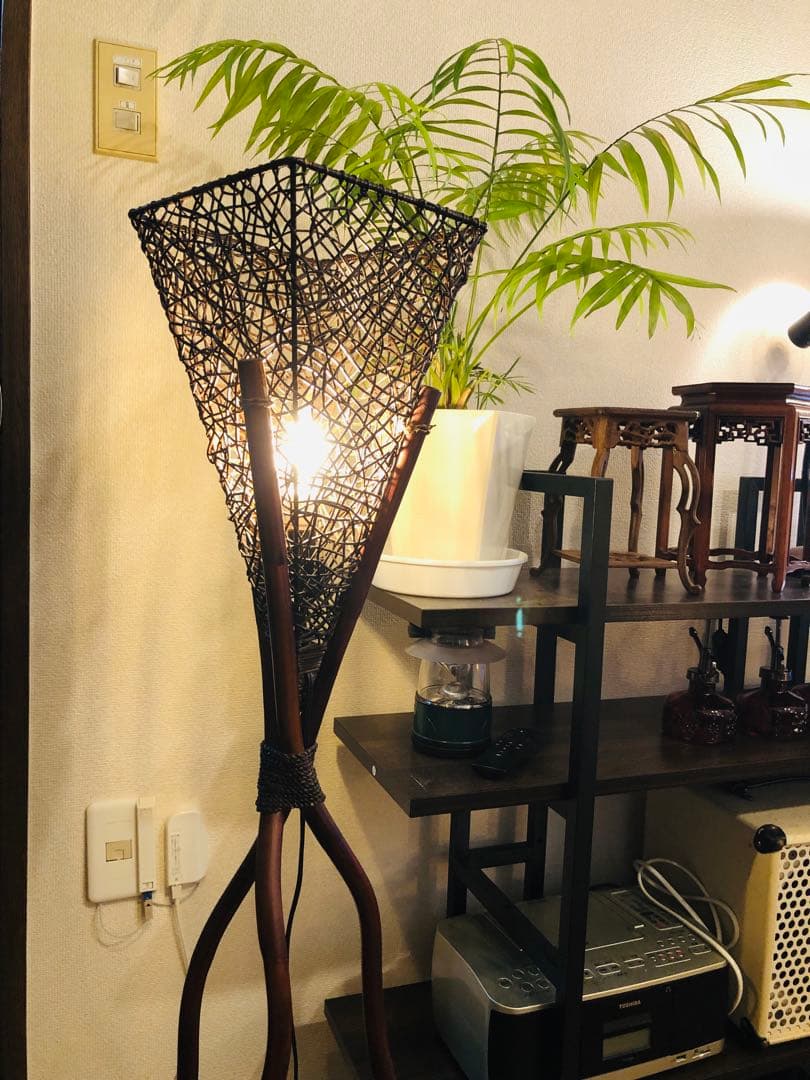 m*k様 ⭐️アジアン、レトロ、アンティーク風　スタンドライト