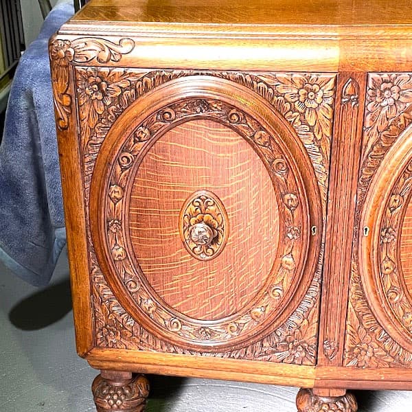 ノアイギリスアンティーク　サイドボード　バッフェ　エリザベス様式