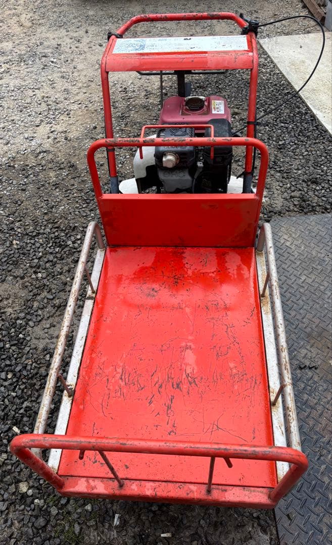 筑水キャニコム 小型クローラ運搬車 BP30 最大積載量180㎏ 手動ダンプ