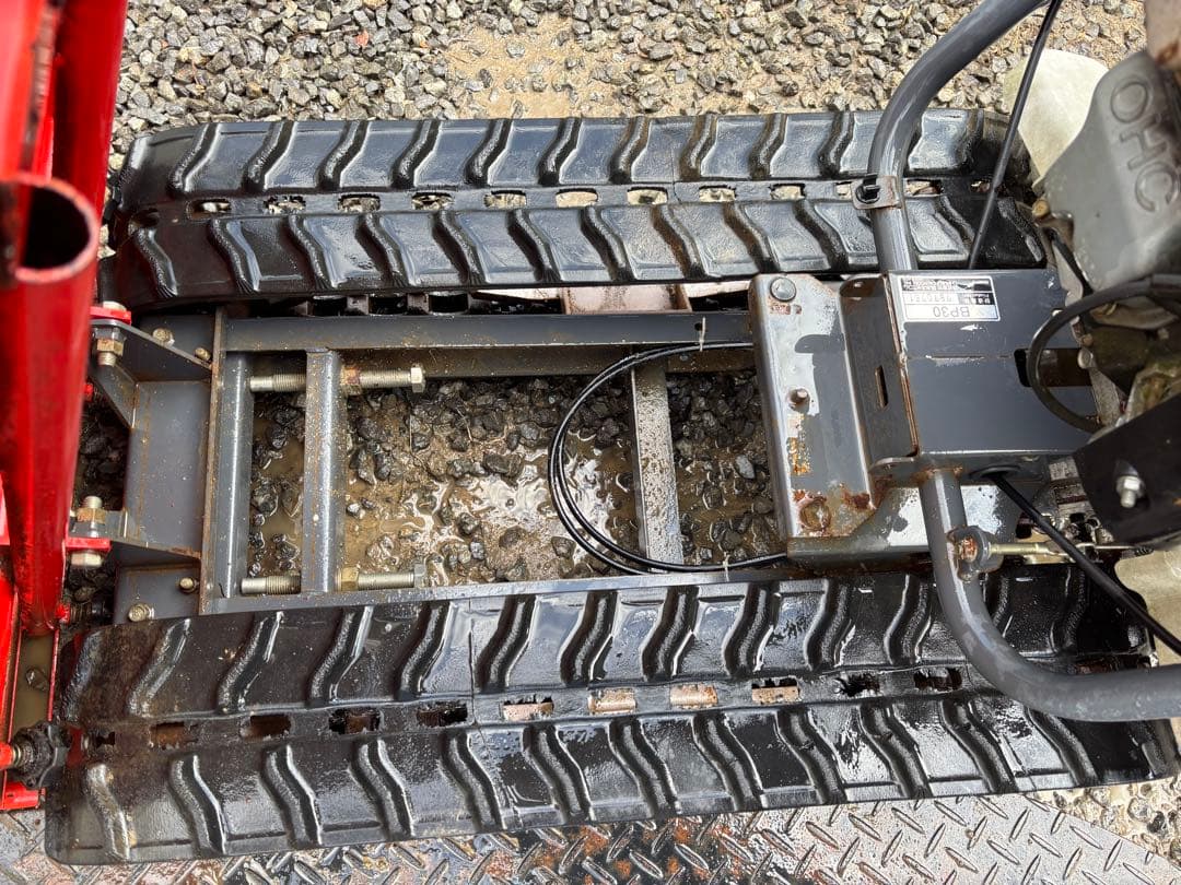 筑水キャニコム 小型クローラ運搬車 BP30 最大積載量180㎏ 手動ダンプ