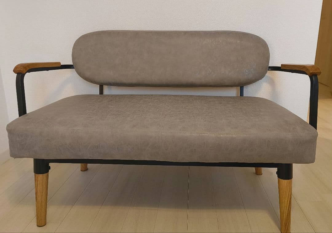 東谷　ロイス　グレー ソファ 2人掛け　レザー調