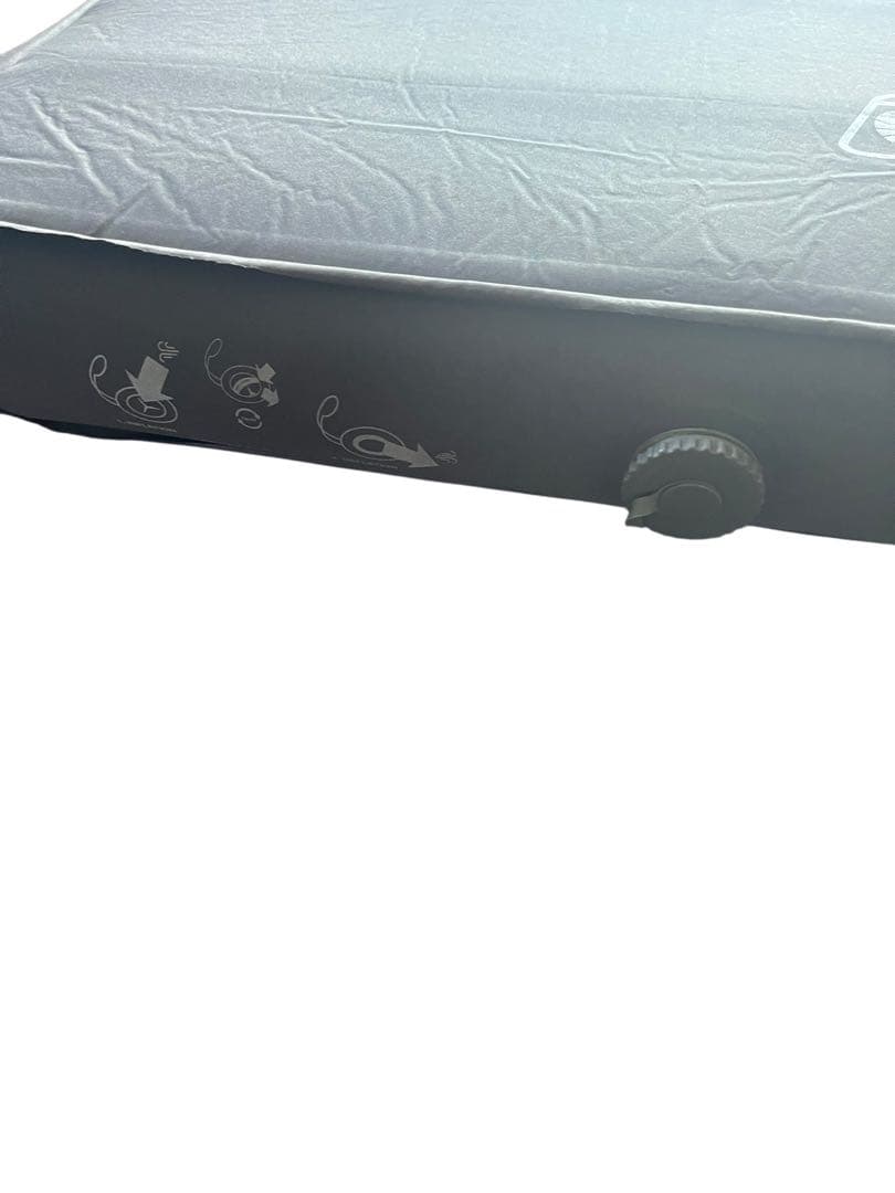 コールマン　キャンパーインフレーターマットハイピーク　シングル