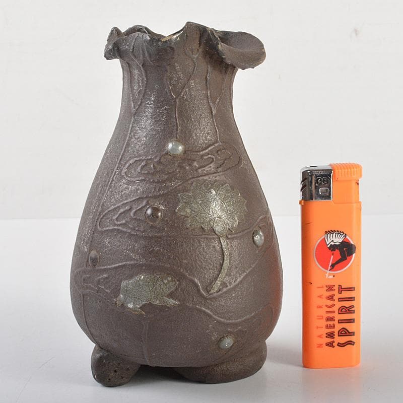 南蛮焼締　蓮葉形　蓮花蛙象嵌　掛け花生　合せ箱付　V　R7084