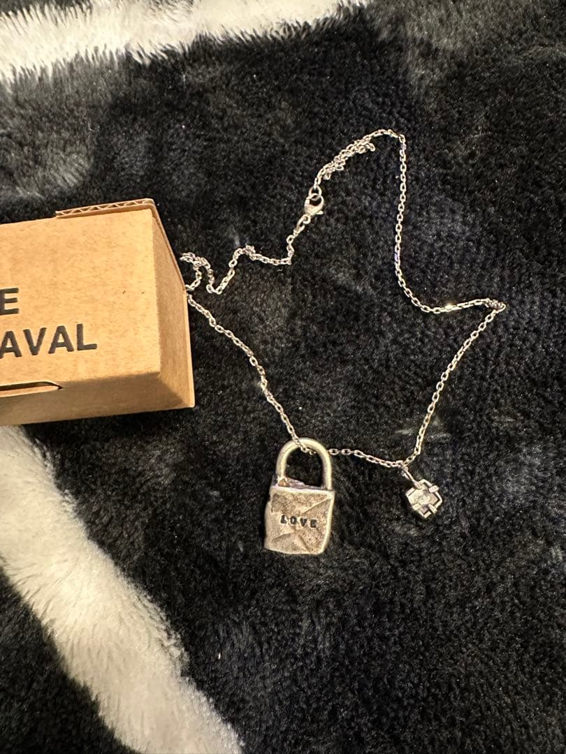 S*2様 セルジュトラヴァル ラブ ネックレス