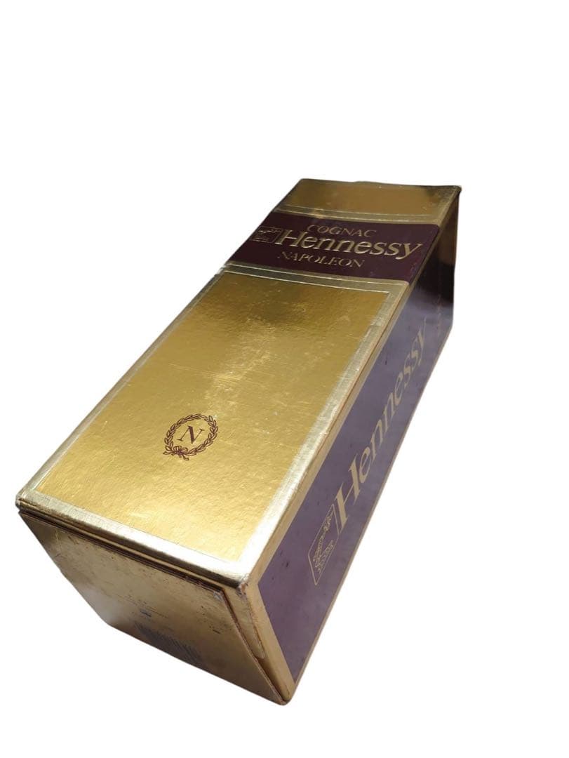 ヘネシー ナポレオン コニャック 金キャップ 700ml 40%　箱付