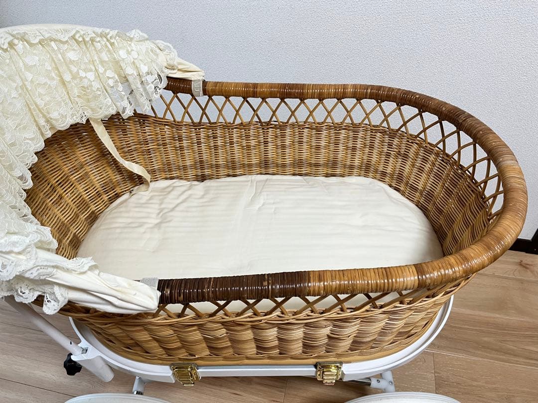 値下げしました！東京乳母車 プスプス（籐製ベビーカー）