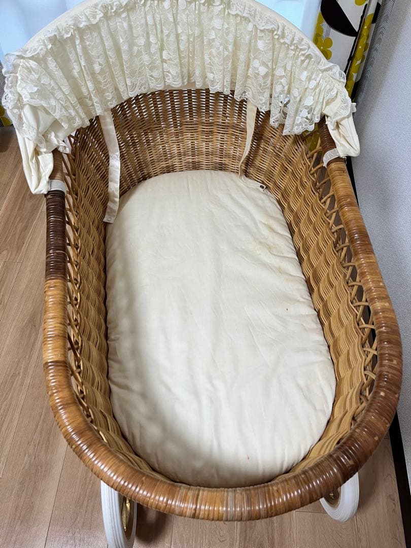 値下げしました！東京乳母車 プスプス（籐製ベビーカー）