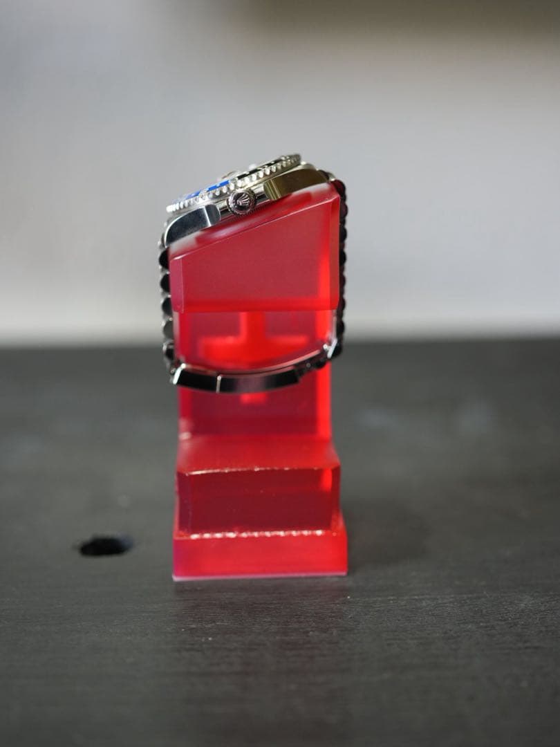 スイス2025ムントル 腕時計スタンド