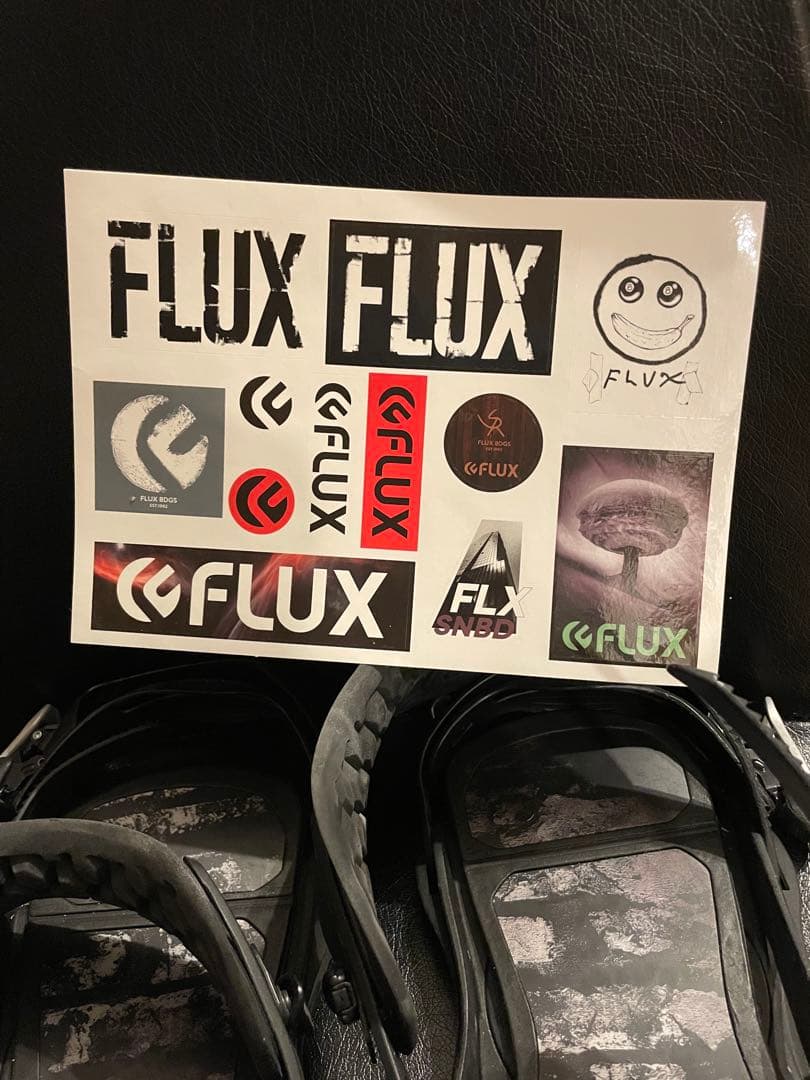FLUX DS LTD 21-22 Mサイズ　限定モデル