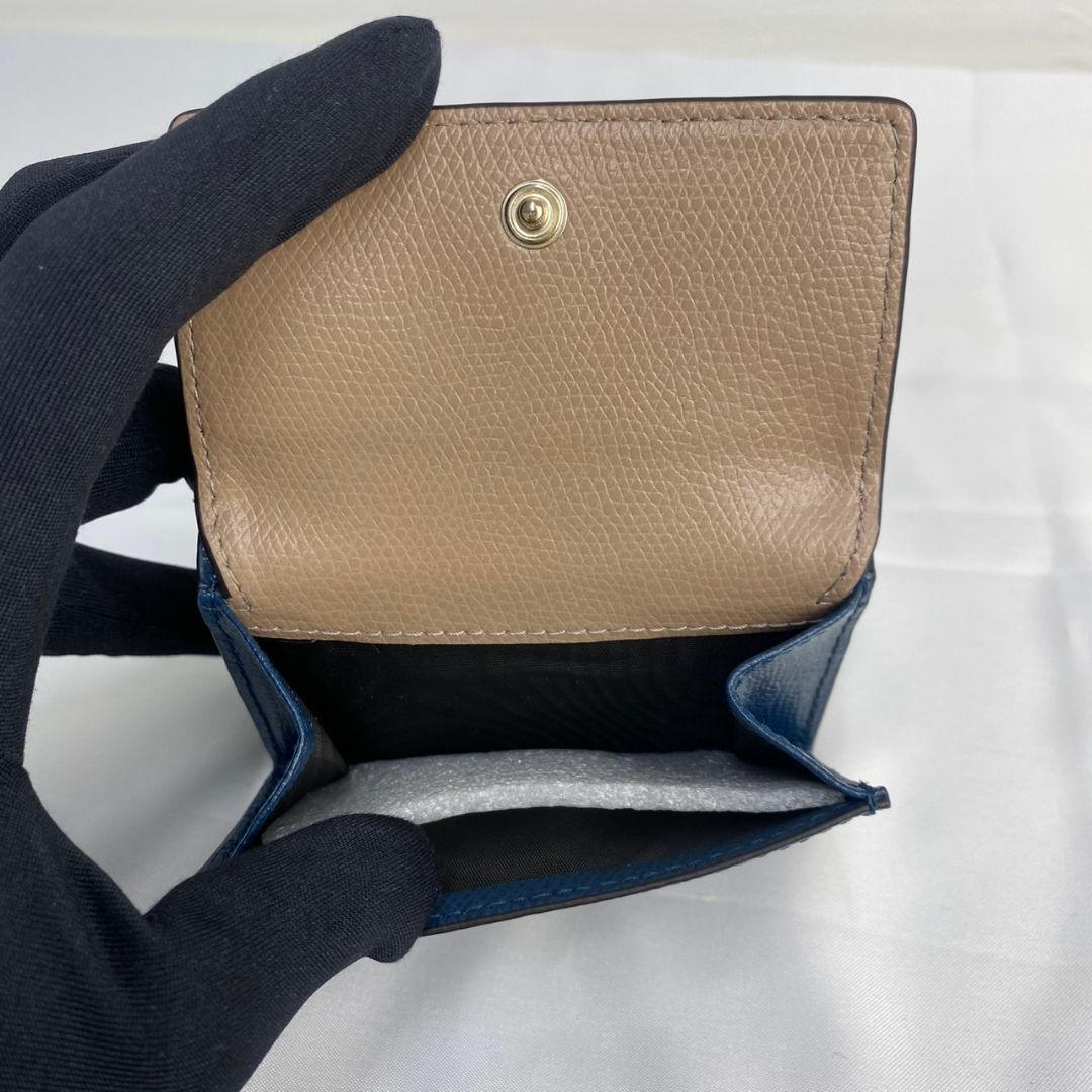 ✨️新品✨️未使用品✨ FURLA フルラ バビロンロゴプレート 三つ折り財布