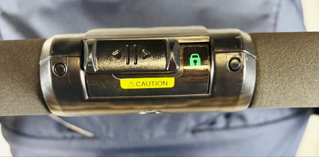 Combi スゴカルα 4キャス compact エッグショック HU