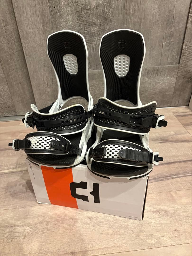 UNION フォース ビンディング ホワイト Sサイズ