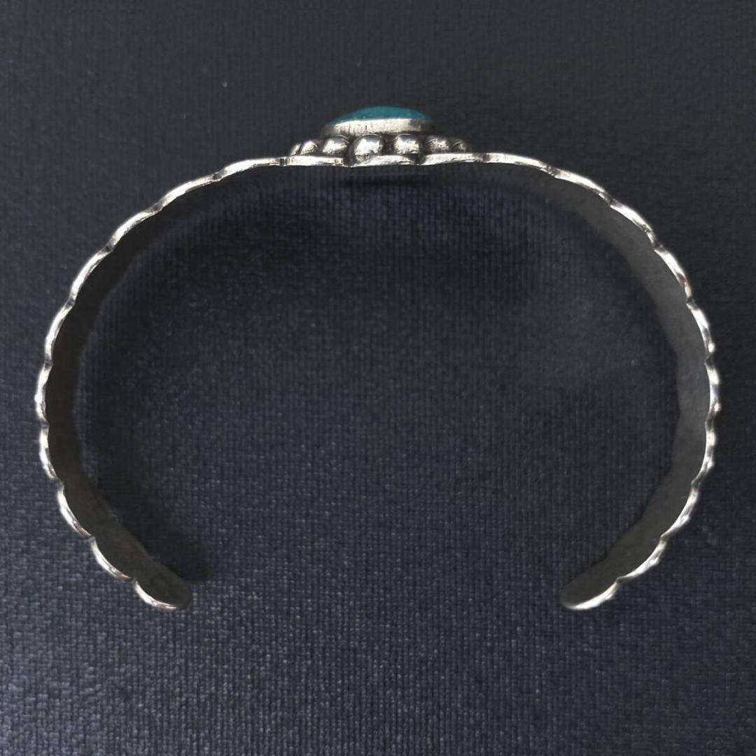 NAVAJO VINTAGE シルバー ターコイズ アロースタンプワークバングル