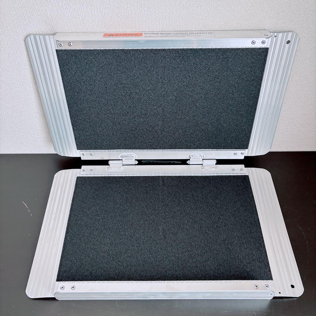 アルミ製折りたたみスロープ 車椅子　バイク　台車などに　新品保管品　ラダー