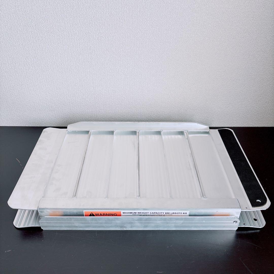 アルミ製折りたたみスロープ 車椅子　バイク　台車などに　新品保管品　ラダー